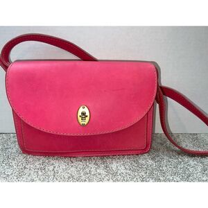 Vintage FOSSIL Pink Leather Shoulder Bag